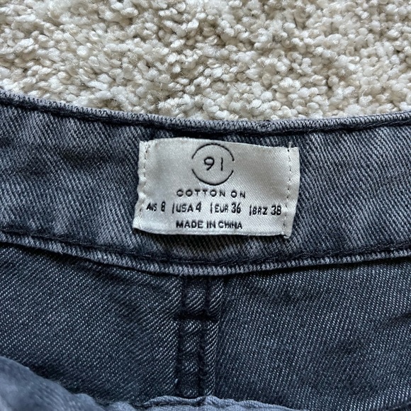 Cotton On Women’s Dark Gray Cropped Straight Leg Jeans Size 4 Distressed Relaxed - Picture 2 of 11